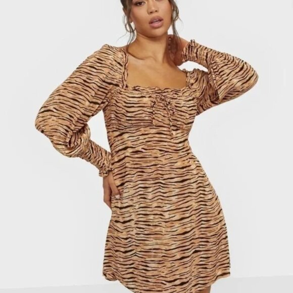 NWT Faithfull the Brand Animal Print Smocked Ira Mini Dress size 4 - Picture 11 of 11